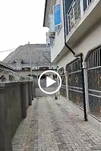 Pop screeded 2 bedroom for Rent at Opete. #0024